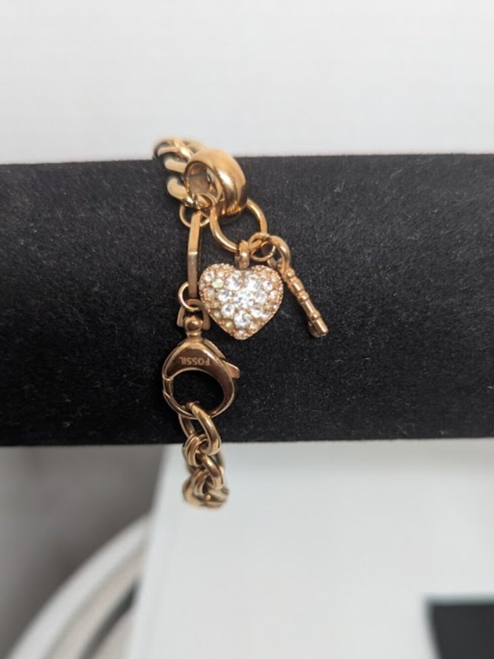 Ladies Fossil chain bracelet goldtone
